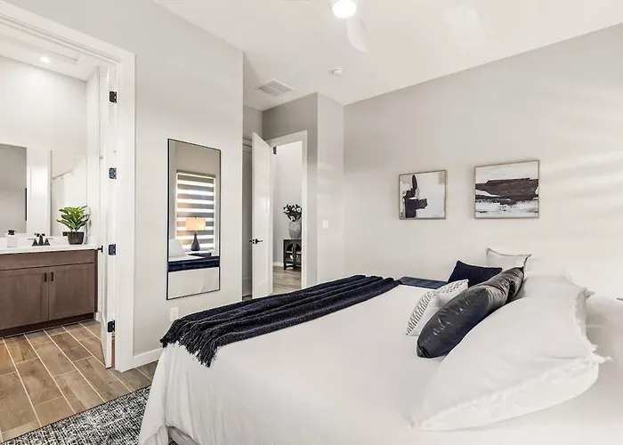Holiday home Cozy Escape - Two King And Hot Tub Flagstaff