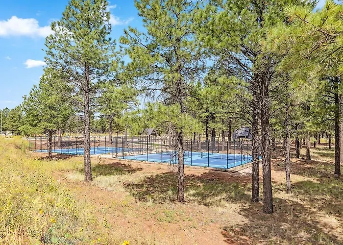 Cozy Escape - Two King And Hot Tub Flagstaff